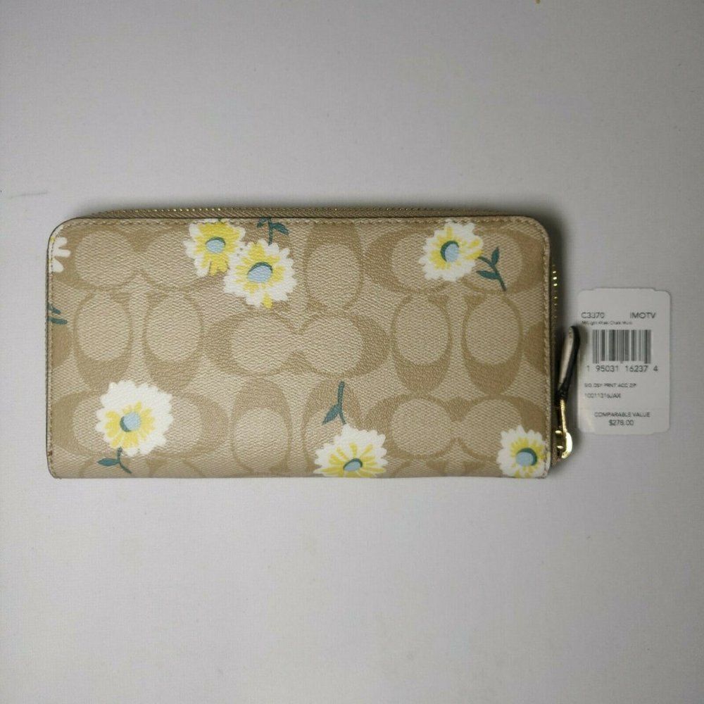 NWT Coach C3370 Accordion Zip Wallet in Signature - Picture 3 of 3